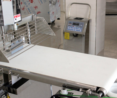 延安AORODO牌移动臭氧发生器